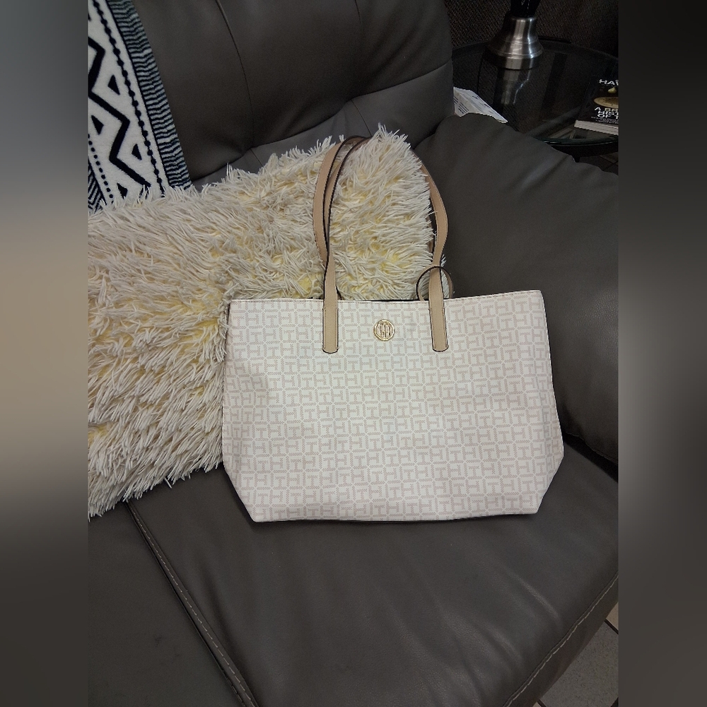 Elegant Cream Tote Bag
